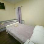 Трехместный номер категории Стандарт.
Удобства в номера.