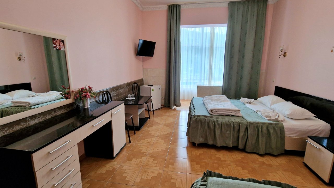 Проживание питание Сауна Хамам Бассейин Анимация Парковка