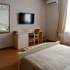 Двухместный (Делюкс номер с двуспальной кроватью), Отель Абсолют
