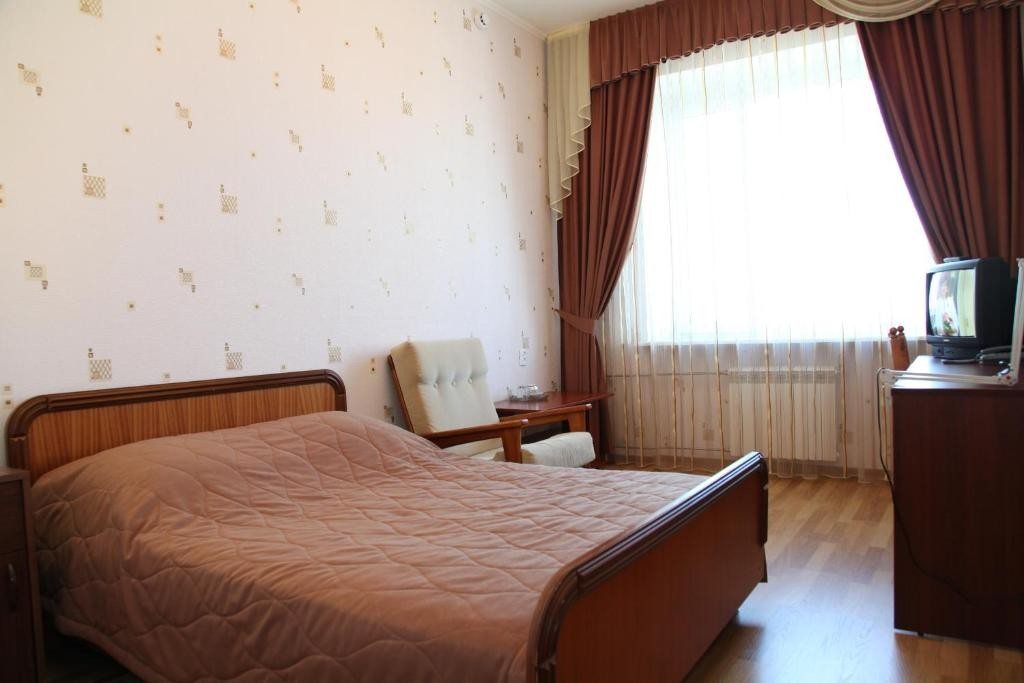 Двухместный (Стандартный двухместный номер с 2 отдельными кроватями) отеля Октябрьская, Томск