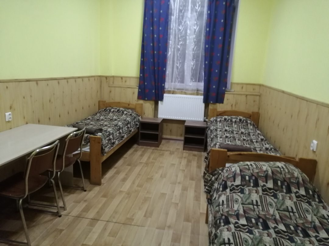 Пятиместный (Пятиместный эконом) гостиницы Усть-Луга, Котлы