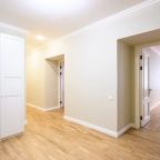 Трехкомнатные апартаменты с видом на Малую Морскую