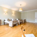 Трехкомнатные апартаменты с видом на Малую Морскую