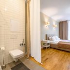 Трехкомнатные апартаменты с видом на Малую Морскую