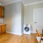 Трехкомнатные апартаменты с видом на Малую Морскую