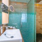 De Luxe (Коннект, sea view), Отель Мрия