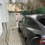 Зарядка для электромобилей.
