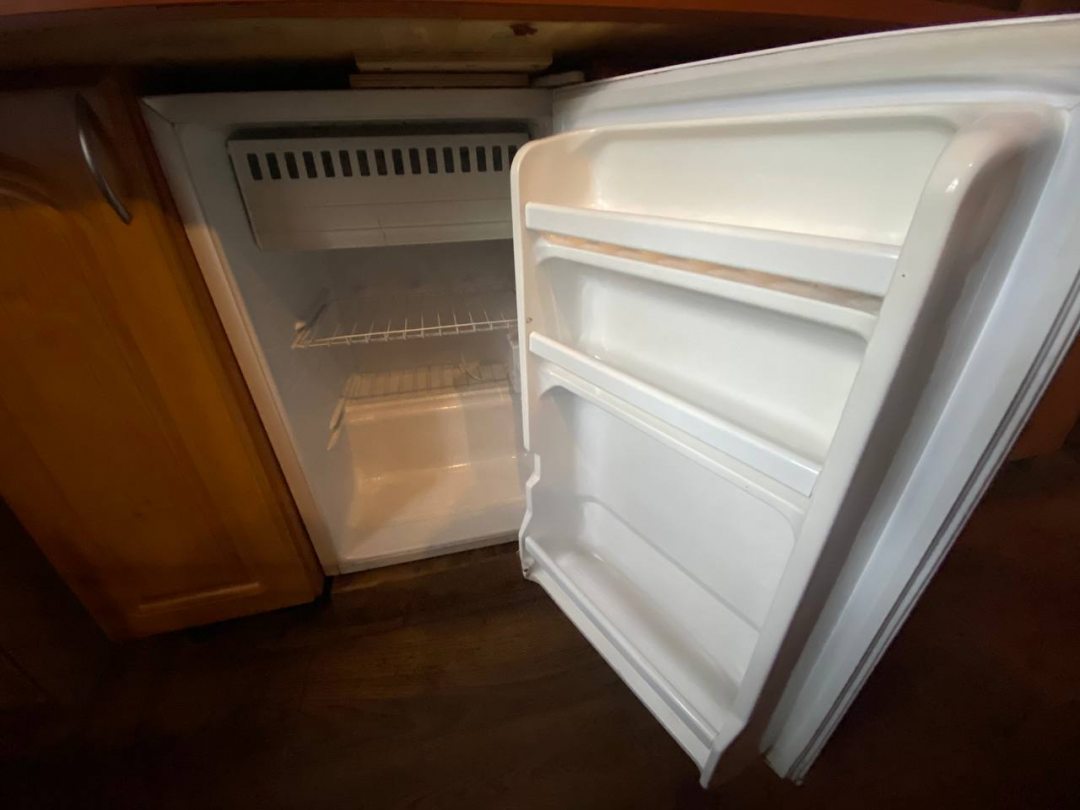 Холодильник, База отдыха Кургала