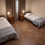 Односпальные кровати в номерах