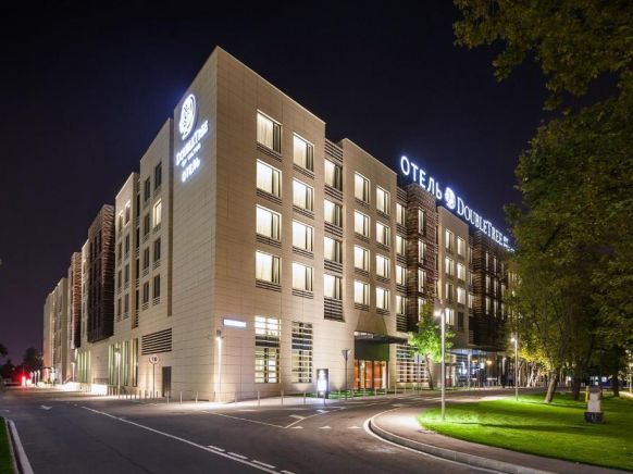 Гостиница DoubleTree by Hilton Moscow-Marina