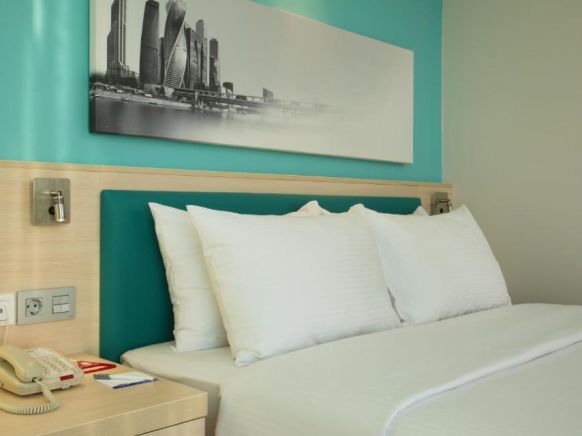 Фотография номера гостиницы Хэмптон бай Хилтон Москва Строгино