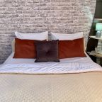 Апартаменты (Двухместные однокомнатные), Апартаменты Аврора