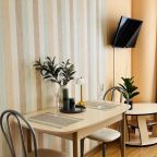 Апартаменты (Трехместные однокомнатные), Апартаменты Аврора