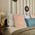 Апартаменты (Трехместные однокомнатные), Апартаменты Аврора