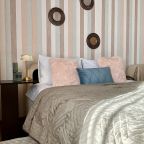 Апартаменты (Трехместные однокомнатные), Апартаменты Аврора