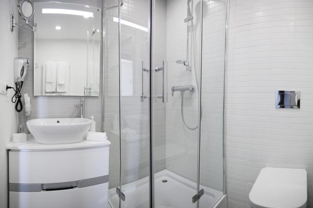 Собственная ванная комната, Отель Lada-Resort