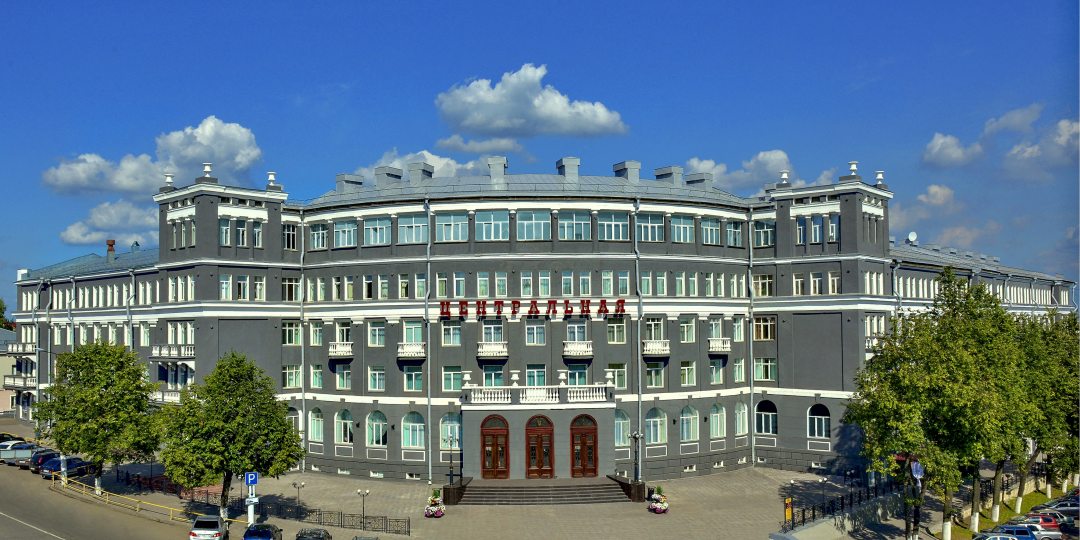 Гостиница Charushin Hotel & Гостиница Центральная, Киров