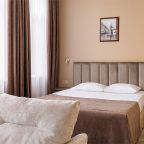 Одноместный (Бизнес-класс), Гостиница Чарушин