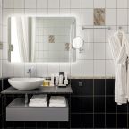 Люкс, Гостиница Чарушин