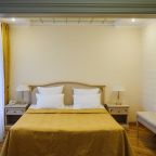 Двухкомнатный номер с увеличенной площадью и балконом