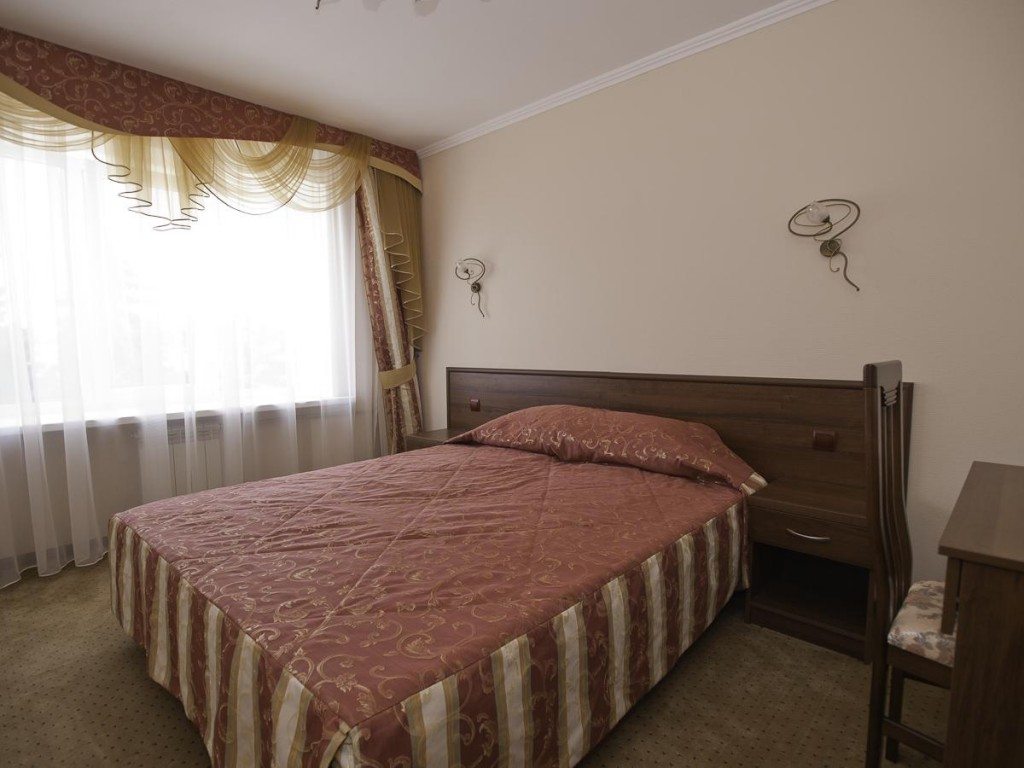 Люкс (2-х комнатный) отеля Пятигорск