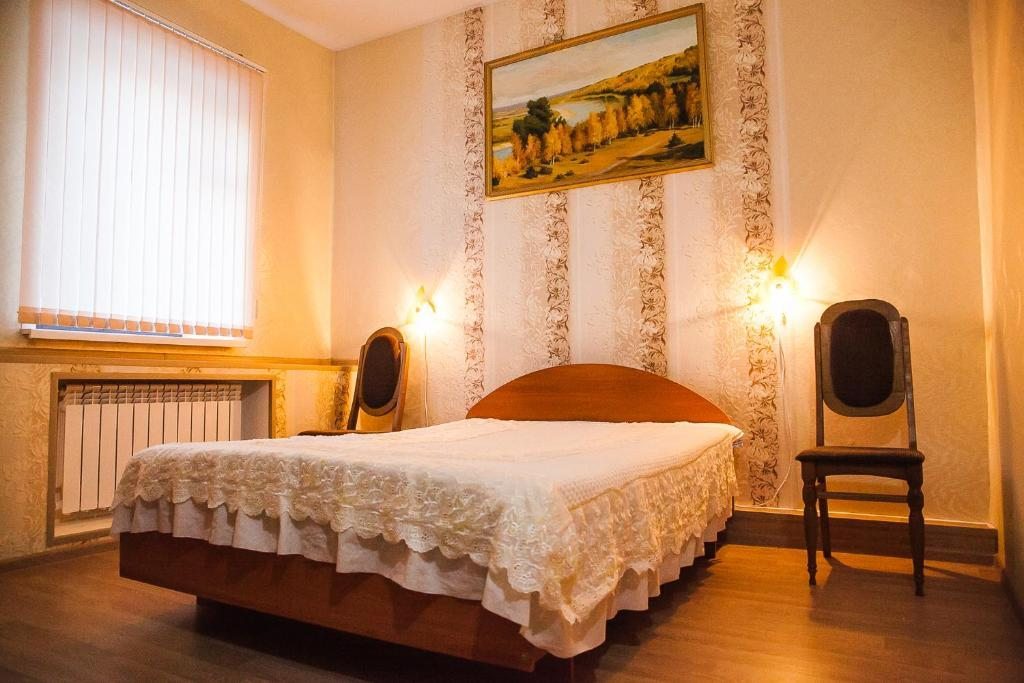 Двухместный (Большой двухместный номер с 1 кроватью) отеля Наташа, Урюпинск