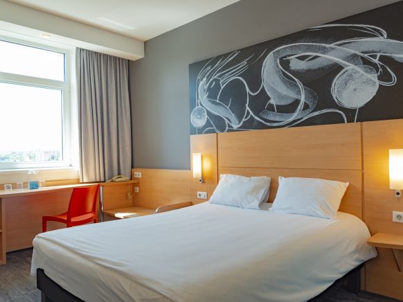 Фотография номера гостиницы Ибис Чебоксары Центр