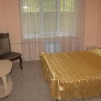 Полулюкс (1 этаж, С отдельным входом), Гостевой дом Море и Горы