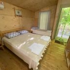 Трехместный коттедж