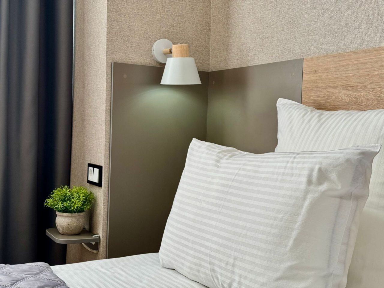 Двухместный (Стандарт плюс TWIN/DBL), Отель Высотник