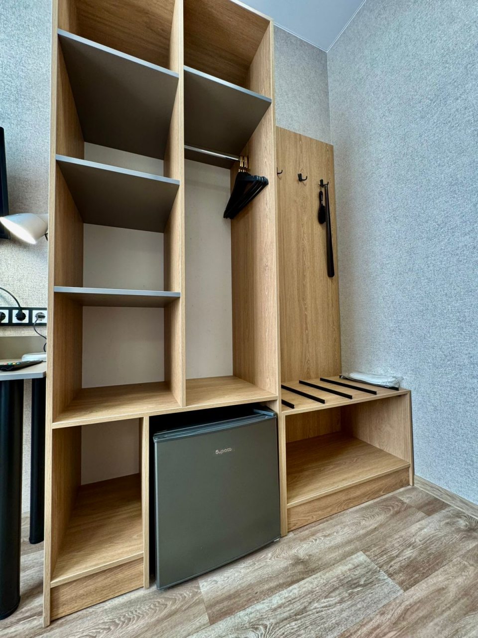 Одноместный (Стандарт плюс одноместный с большой кроватью), Отель Высотник