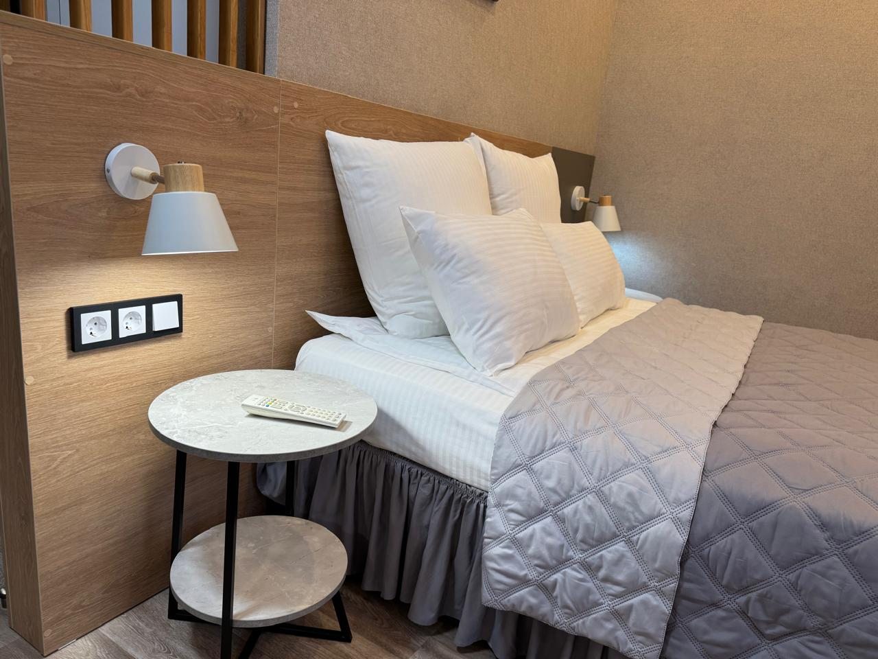 Полулюкс (Джуниор DBL), Отель Высотник