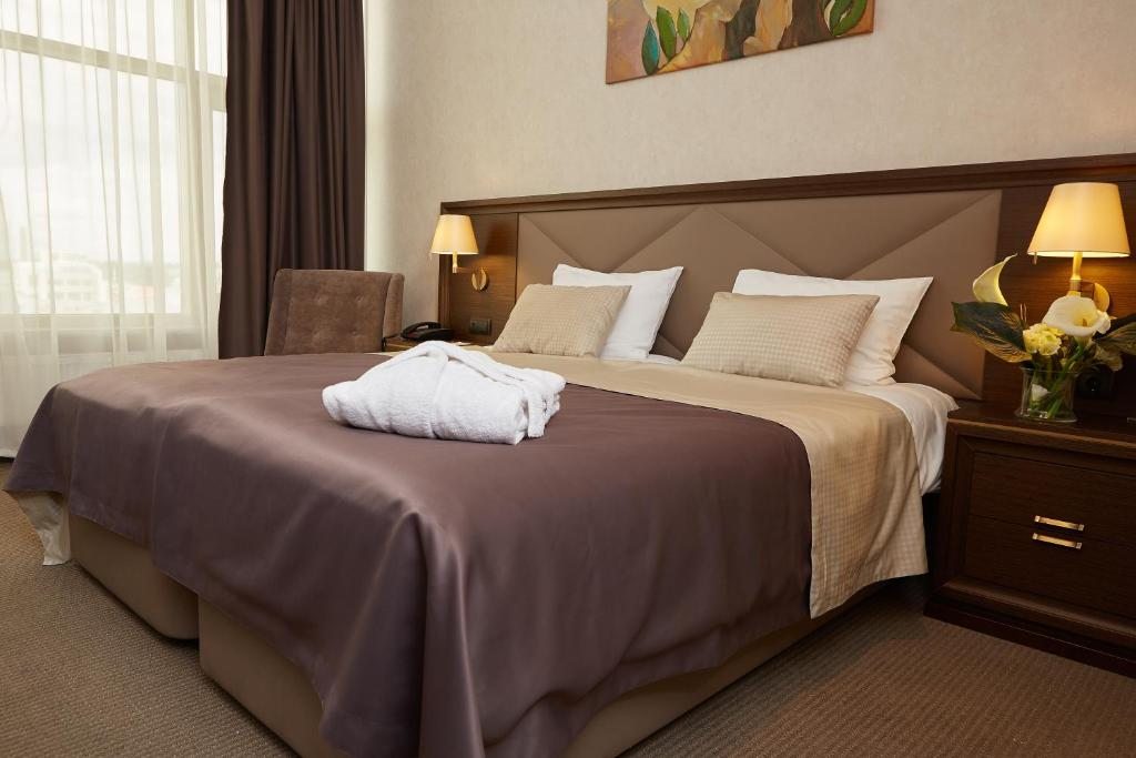 Двухместный (Стандартный двухместный номер с 1 кроватью) отеля SK Royal, Тула