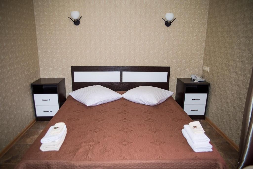 Номер (Односпальная кровать в общем номере) отеля Атлантида, Шлиссельбург