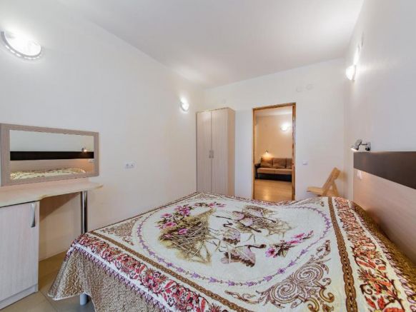 Фотография номера гостевого дома Водолей на Золотом берегу, 14/1