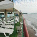 Оборудованный песчаный пляж, Пансионат Восток Club Resort & Spa