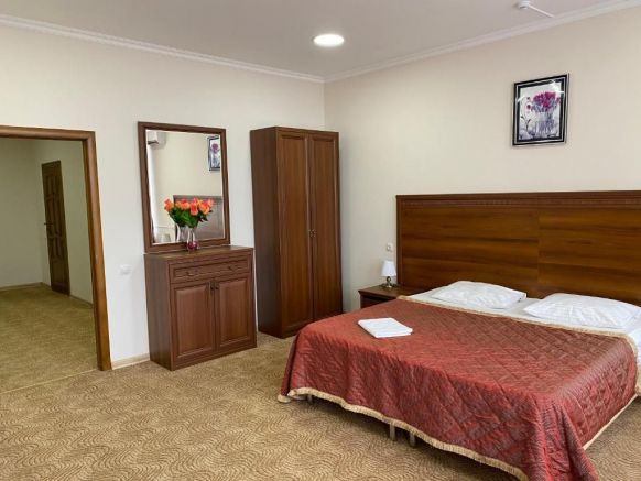 Фотография номера гостиницы Continent