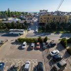 Парковка, Отель Катран