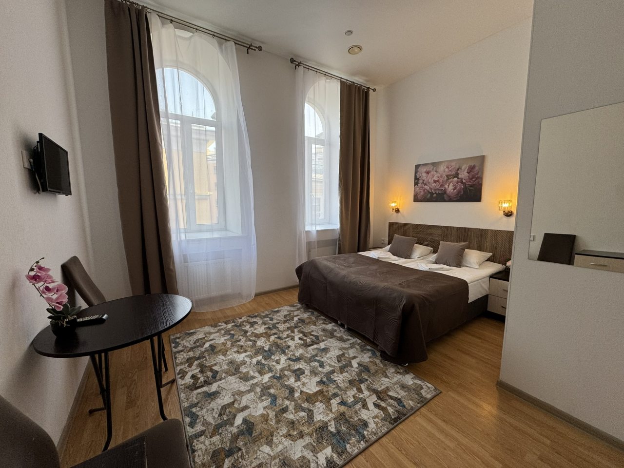Семейный (С двуспальной кроватью, диваном и кухней), Boho Center Nevsky Hotel
