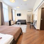 Семейный (Большой номер с двуспальной кроватью и диванами), Boho Center Nevsky Hotel