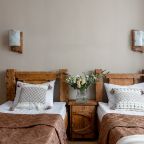 Двухместный (Улучшенный номер с 2 кроватями), Отель Номера в Пушкине