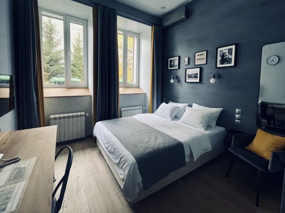 Фотография номера гостиницы Адрес