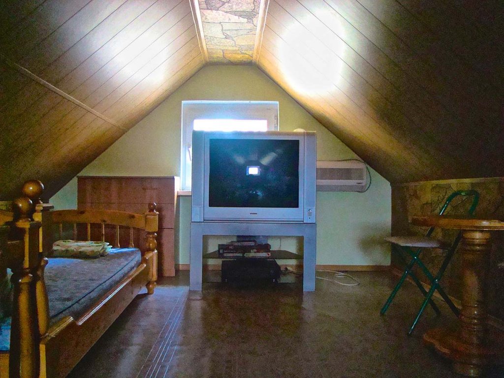 Трехместный (Стандартный с 3 односпальными кроватями) мини-гостиницы Бердянская 56, Ейск