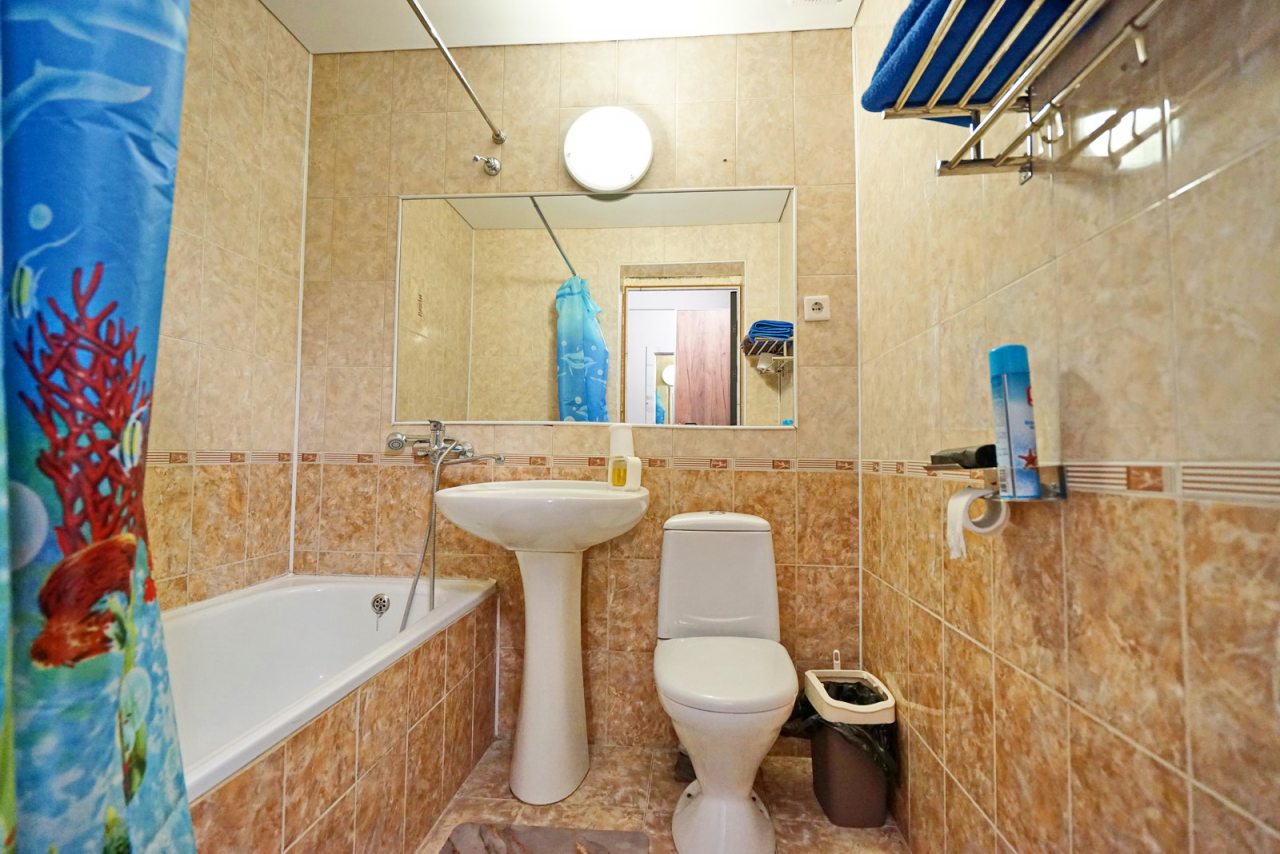 Улучшенный (Номер 3-х местный с балконом), Отель Ольгинка