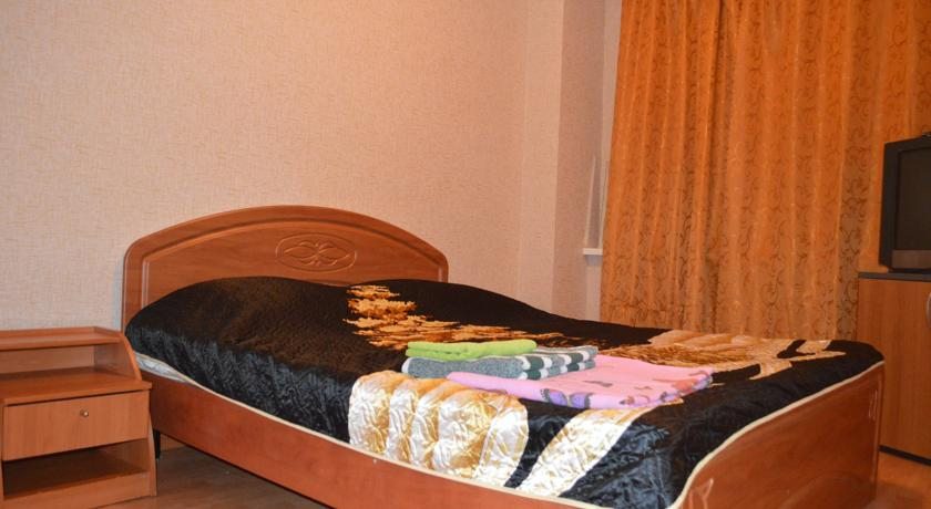 Люкс (VIP, С 1 спальней) гостиницы Виктория, Нижневартовск