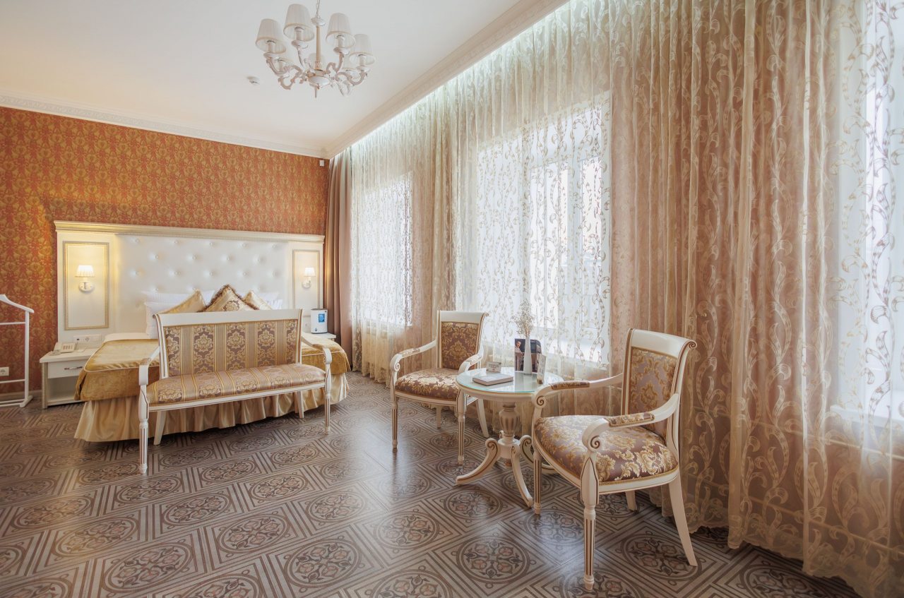 De Luxe (Премиум), Гостиница ПушкинЪ