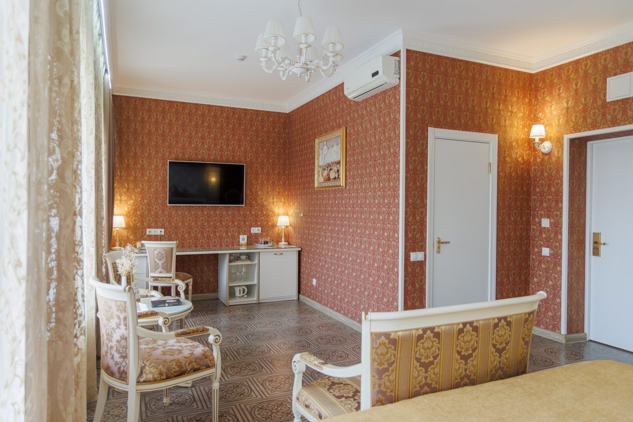 De Luxe (Премиум), Гостиница ПушкинЪ