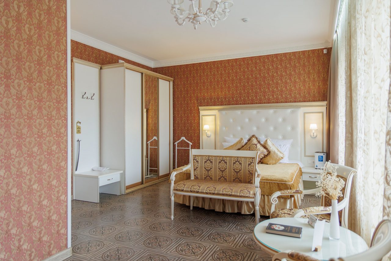 De Luxe (Премиум), Гостиница ПушкинЪ