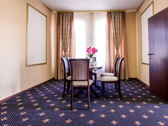 Фотография номера гостиницы Золотая Ночь