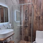 Двухместный (Улучшенный комфорт TWIN), Ресторанно-гостиничный комплекс Золотая Ночь